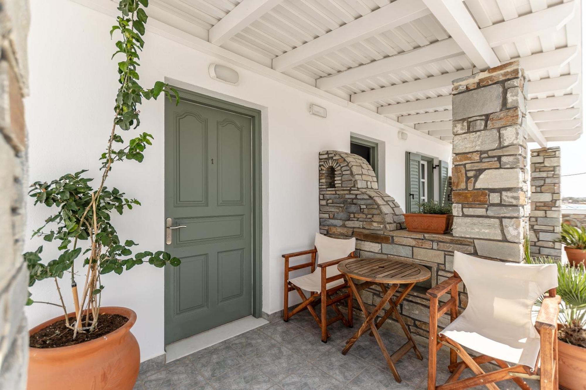 Summer Times Studios Naxos City Esterno foto